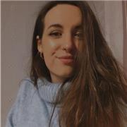 Estudiante de periodismo con nivel first se ofrece a impartir clases particulares a domicilio